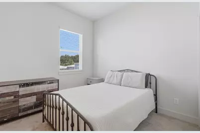5264 Texas Street, Houston, TX 77011 - Photo 13