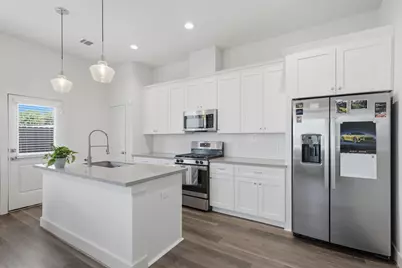 5264 Texas Street, Houston, TX 77011 - Photo 9