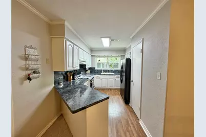 2637 Hampton Lane, Port Neches, TX 77651 - Photo 7