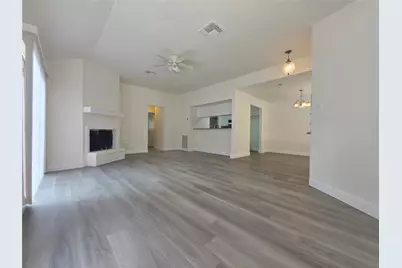 1912 Tremont Court, Rosenberg, TX 77471 - Photo 9