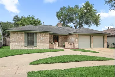 2322 Wake Forest Drive, Deer Park, TX 77536 - Photo 3