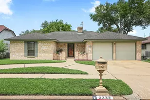 2322 Wake Forest Dr, Deer Park, TX 77536 - Photo 1