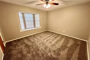 1039-1045 N Chenango St, Angleton, TX 77515 - Photo 11