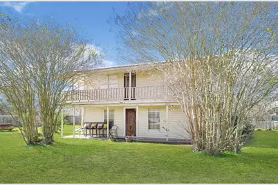 610 12th Street, Dickinson, TX 77539 - Photo 3