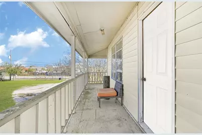 610 12th Street, Dickinson, TX 77539 - Photo 33