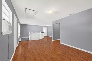 610 12th St, Dickinson, TX 77539 - Photo 23