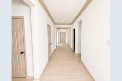 320 Briarwood Drive, Baytown, TX 77520 - Photo 13