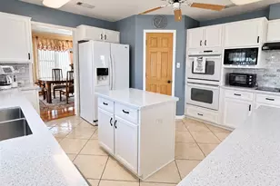 7 S Skimmer St, La Marque, TX 77568 - Photo 13