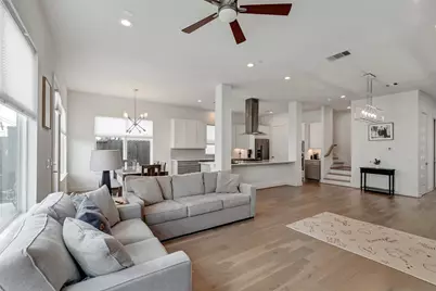 8706 Ojeman Creek Lane, Houston, TX 77055 - Photo 13