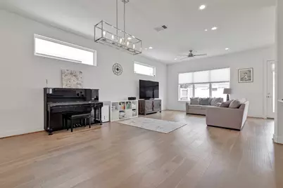 8706 Ojeman Creek Lane, Houston, TX 77055 - Photo 7