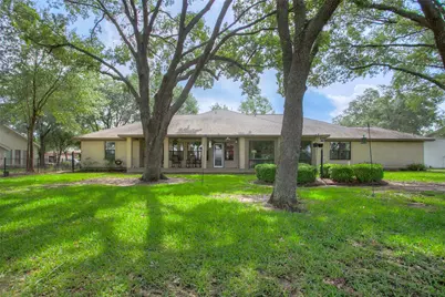 426 Brook Hollow Drive, Huntsville, TX 77340 - Photo 37