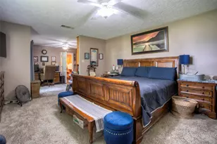 426 Brook Hollow Dr, Huntsville, TX 77340 - Photo 19