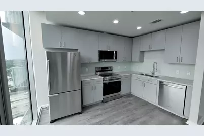 5925 Almeda Rd #12113, Houston, TX 77004 - Photo 11