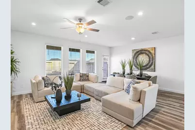 2930 Crown Gate Drive, Houston, TX 77047 - Photo 15