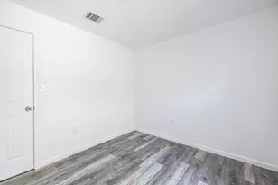 11938 Greenglen Dr, Houston, TX 77044 - Photo 9