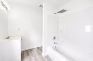 11938 Greenglen Dr, Houston, TX 77044 - Photo 11