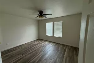 2724 Avenue D, San Leon, TX 77539 - Photo 7
