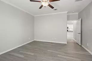 702 S Galley Dr, Crosby, TX 77532 - Photo 17