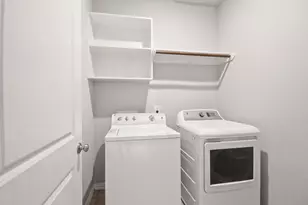 702 S Galley Dr, Crosby, TX 77532 - Photo 15