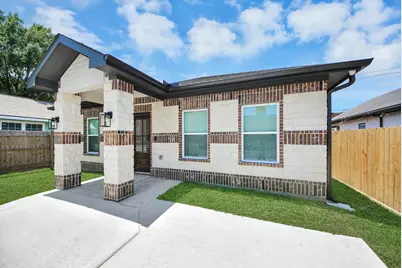 516 Bolster Street, Baytown, TX 77520 - Photo 3