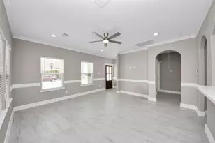 516 Bolster St, Baytown, TX 77520 - Photo 7