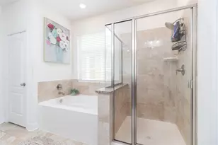 15706 Easton Gate Ln, Houston, TX 77044 - Photo 19