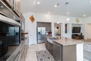 15706 Easton Gate Ln, Houston, TX 77044 - Photo 13