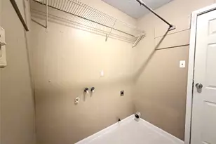 7303 Shiner Ln, Houston, TX 77072 - Photo 19