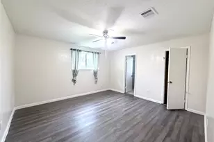 7303 Shiner Ln, Houston, TX 77072 - Photo 11