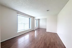7303 Shiner Ln, Houston, TX 77072 - Photo 3