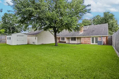 7827 Meadowbriar Lane, Houston, TX 77063 - Photo 25