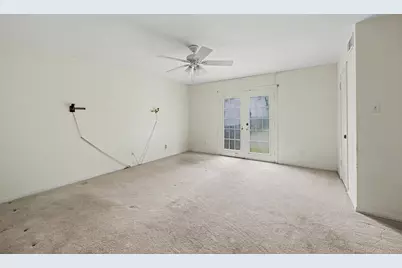 7827 Meadowbriar Lane, Houston, TX 77063 - Photo 15