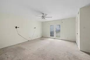 7827 Meadowbriar Ln, Houston, TX 77063 - Photo 15