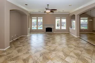 2702 Porto Bianco Ln, League City, TX 77573 - Photo 7