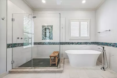 907 Queen Annes Road, Houston, TX 77024 - Photo 13