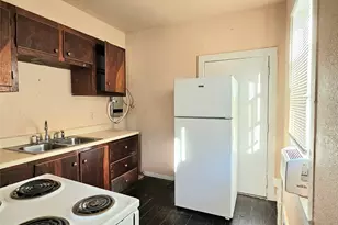 614 43rd St, Galveston, TX 77550 - Photo 5