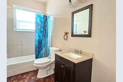 614 43rd St, Galveston, TX 77550 - Photo 7