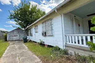 6722 Ave E, Houston, TX 77011 - Photo 11