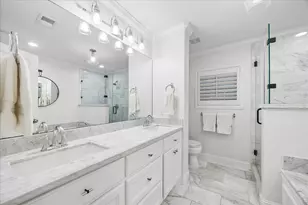 9134 Olathe St, Houston, TX 77055 - Photo 11