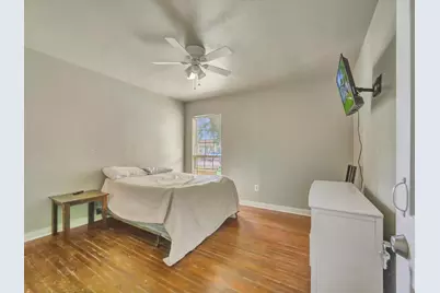 1214 W 6th Street, Freeport, TX 77541 - Photo 9