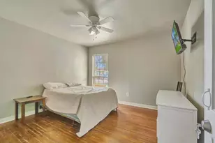 1214 W 6th St, Freeport, TX 77541 - Photo 9