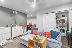4630 Woodside St, Houston, TX 77023 - Photo 7