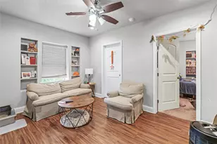 4630 Woodside St, Houston, TX 77023 - Photo 3