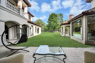 11103 Memorial Dr, Houston, TX 77024 - Photo 47