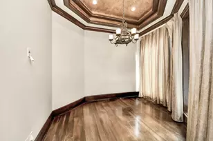 11103 Memorial Dr, Houston, TX 77024 - Photo 23