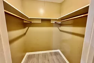 2201 N Grand Blvd, Pearland, TX 77581 - Photo 9