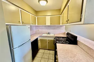 2201 N Grand Blvd, Pearland, TX 77581 - Photo 7