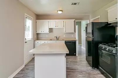 712 McCardell Street, Channelview, TX 77530 - Photo 5