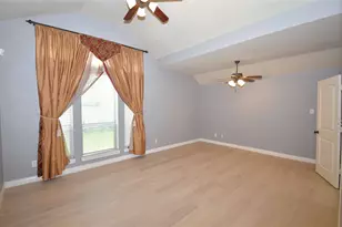 13611 Summer Cloud Ln, Pearland, TX 77584 - Photo 21