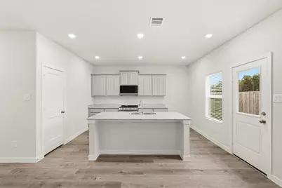 10738 Red Flagstone Drive, Conroe, TX 77306 - Photo 7